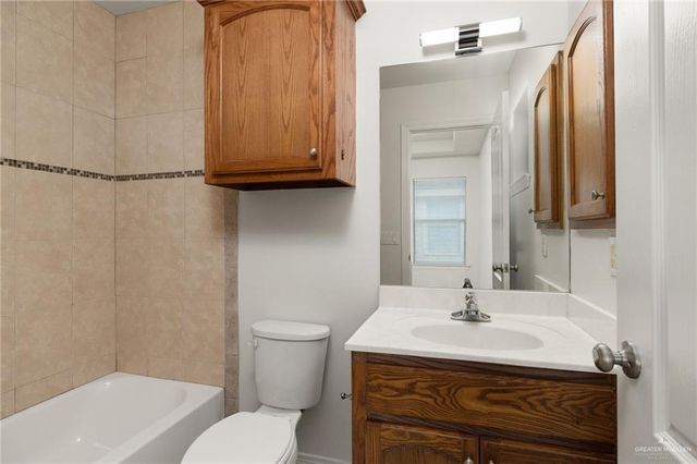 1921 Horsetail Falls, Edinburg, TX 78539