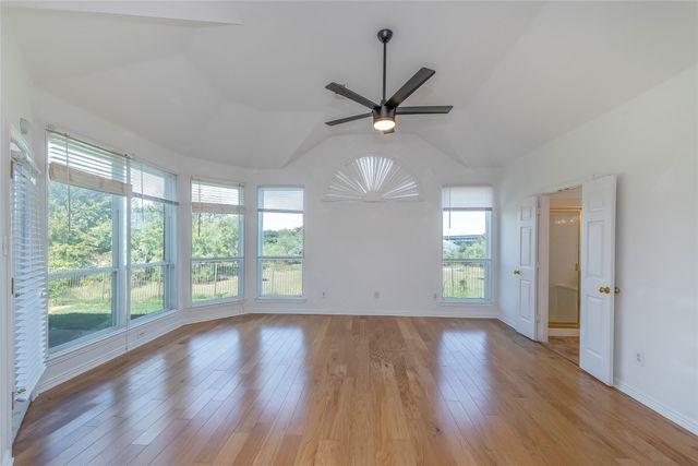 2318 Balleybrooke Drive, Lewisville, TX 75077