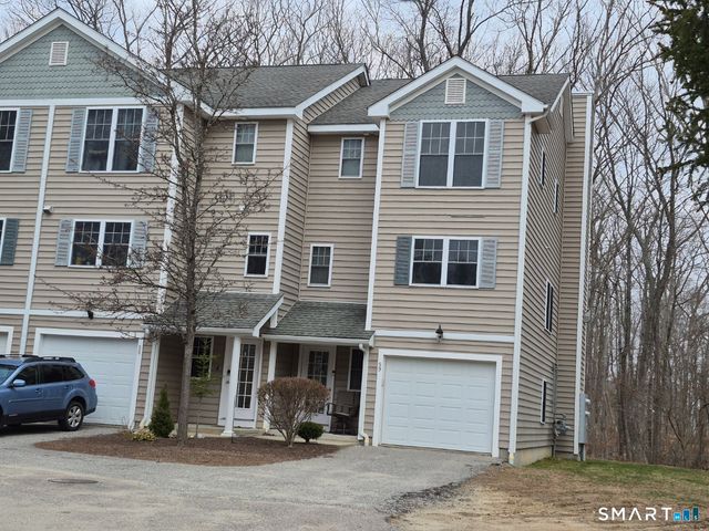 59 Forestview Drive 59, Norwich, CT 06360