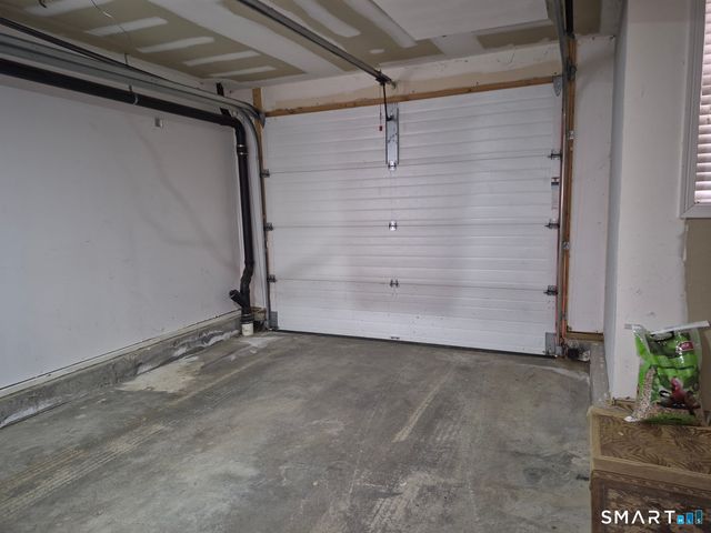 59 Forestview Drive 59, Norwich, CT 06360