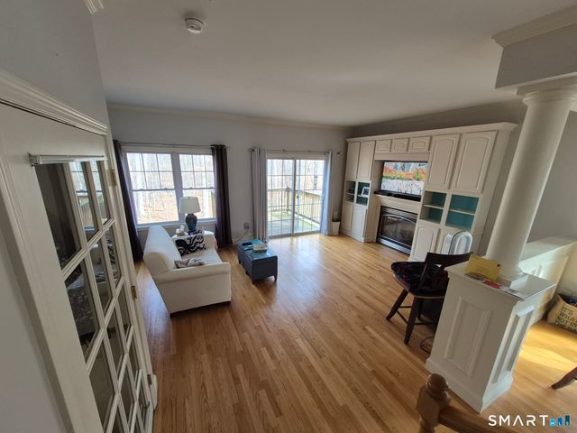 59 Forestview Drive 59, Norwich, CT 06360