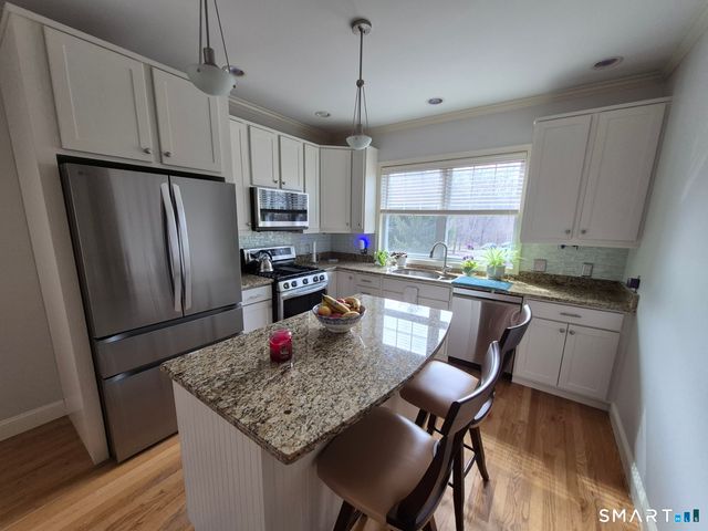 59 Forestview Drive 59, Norwich, CT 06360