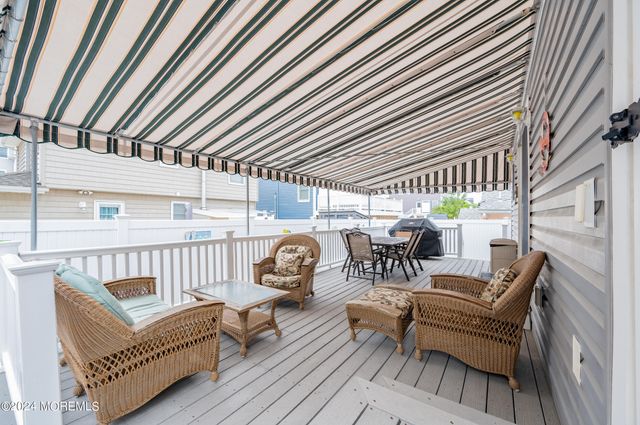 219 3rd Avenue, Ortley Beach, NJ 08751