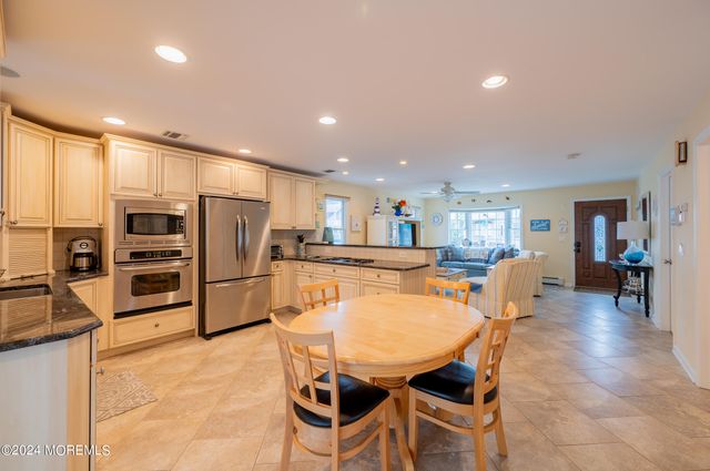 219 3rd Avenue, Ortley Beach, NJ 08751