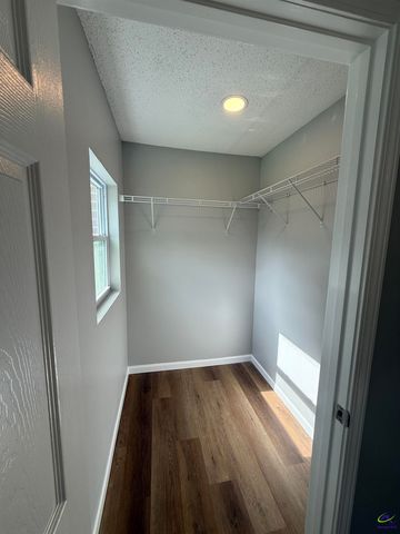 107 Self St, Warner Robins, GA 31088