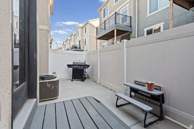 8609 W MEADOW BANK WAY, Magna, UT 84044