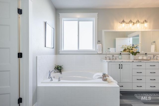 1768 N Annadale Way, Eagle, ID 83616