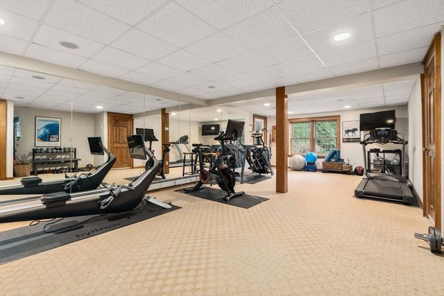 162 Far Reach Road, Westwood, MA 02090