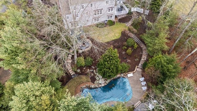 162 Far Reach Road, Westwood, MA 02090