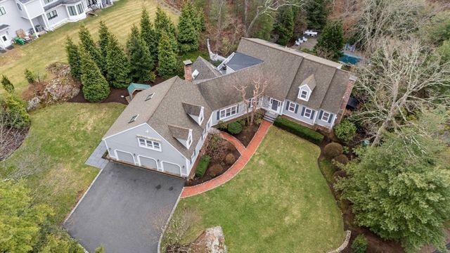 162 Far Reach Road, Westwood, MA 02090