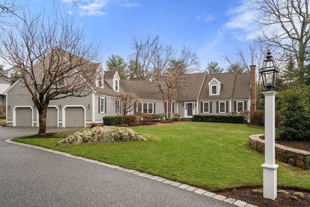 162 Far Reach Road, Westwood, MA 02090