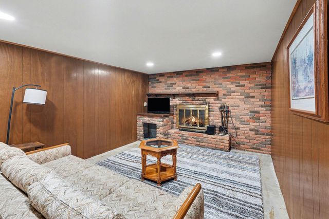 3340 143rd Street W, Rosemount, MN 55068