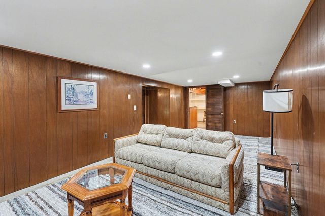 3340 143rd Street W, Rosemount, MN 55068