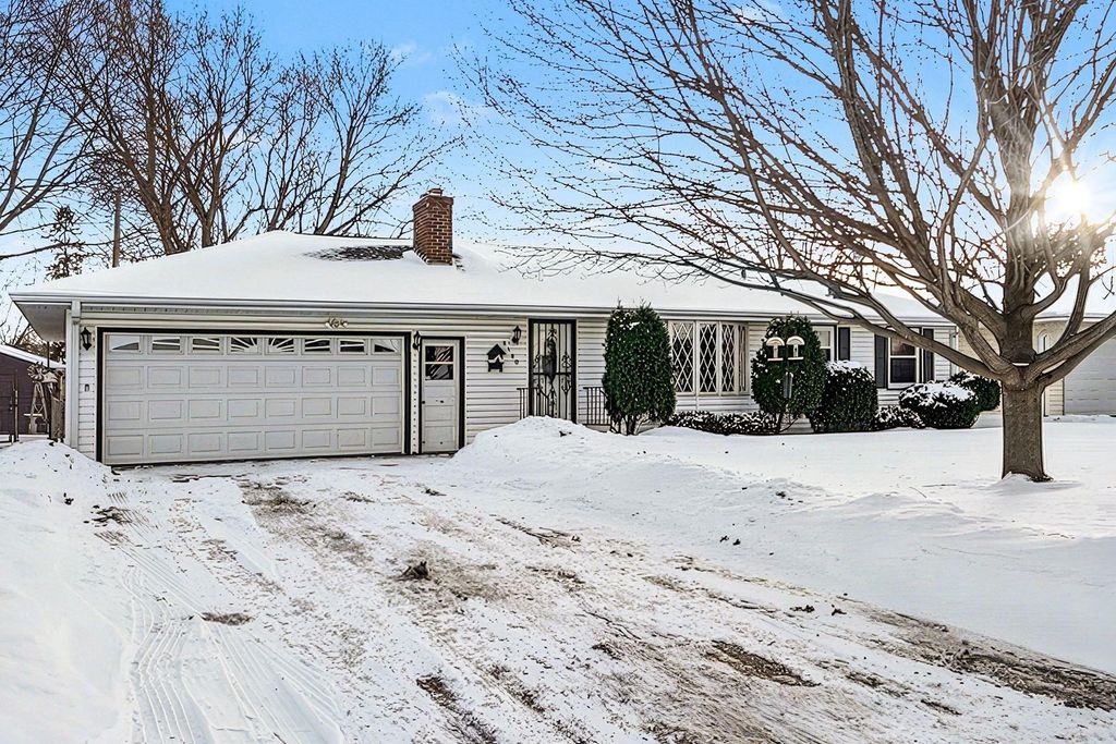 3340 143rd Street W, Rosemount, MN 55068