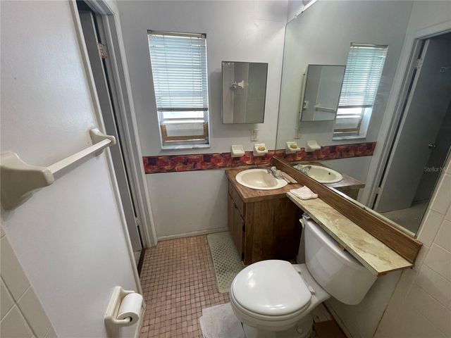 11001 SUNSWEPT PLACE, Tampa, FL 33624