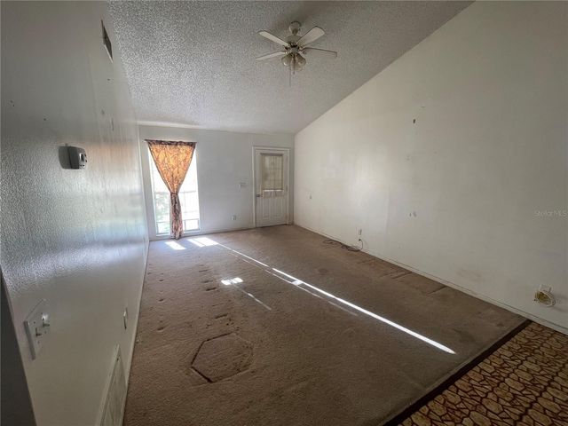 11001 SUNSWEPT PLACE, Tampa, FL 33624