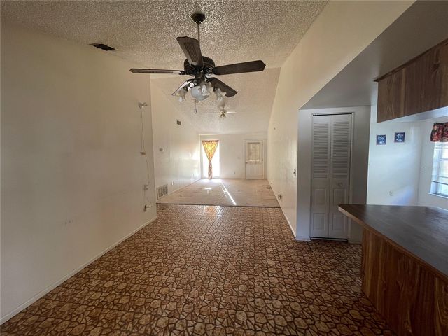 11001 SUNSWEPT PLACE, Tampa, FL 33624
