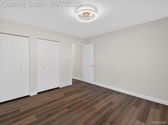 14650 Edshire Drive, Sterling Heights, MI 48312