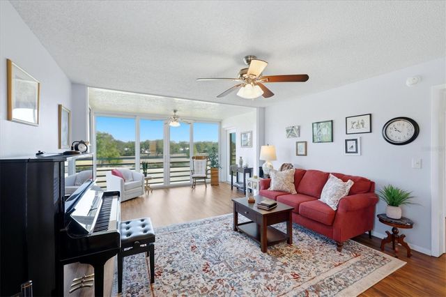 4440 FAIRWAYS BOULEVARD 307, Bradenton, FL 34209