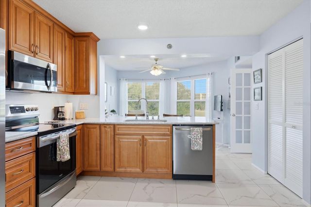 4440 FAIRWAYS BOULEVARD 307, Bradenton, FL 34209