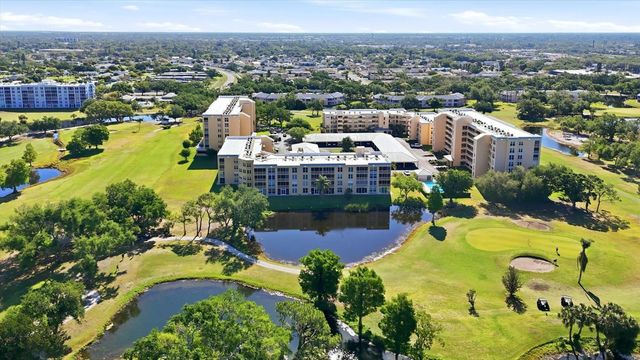 4440 FAIRWAYS BOULEVARD 307, Bradenton, FL 34209