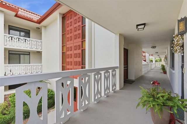 2612 PEARCE DRIVE 211, Clearwater, FL 33764