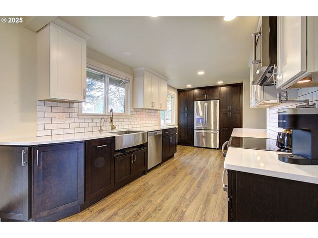 7103 Ne 70TH St, Vancouver, WA 98661