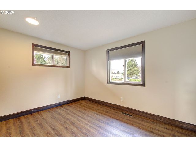 7103 Ne 70TH St, Vancouver, WA 98661