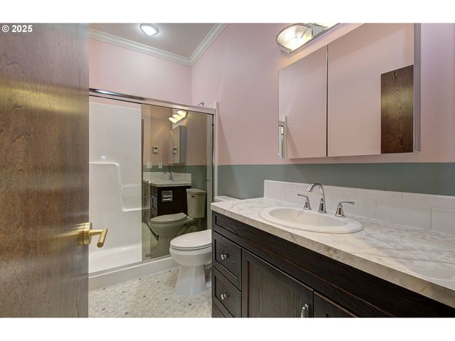 7103 Ne 70TH St, Vancouver, WA 98661