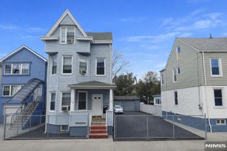 371 Totowa Avenue, Paterson, NJ 07502