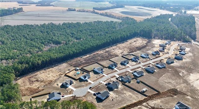 72 Orchard Lane, Parkton, NC 28371