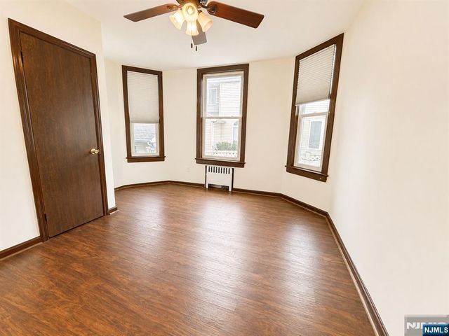 622 Hackensack, Carlstadt, NJ 07072