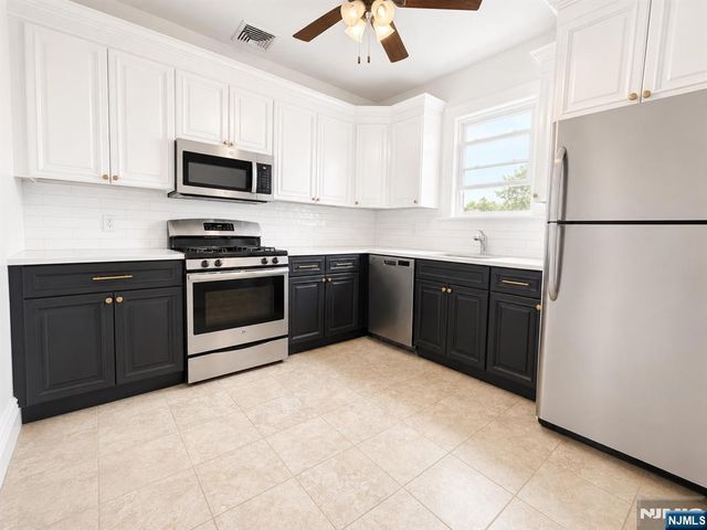622 Hackensack, Carlstadt, NJ 07072