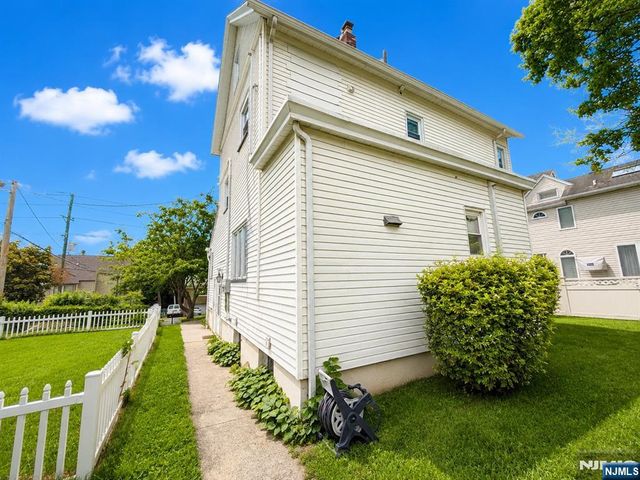 622 Hackensack, Carlstadt, NJ 07072