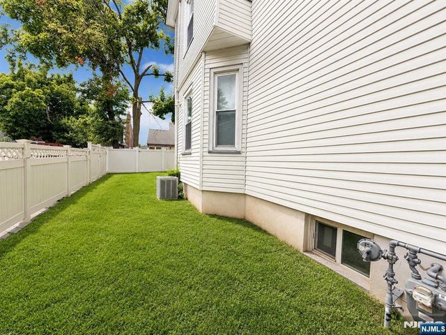 622 Hackensack, Carlstadt, NJ 07072