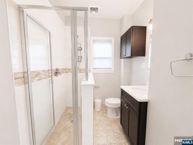 622 Hackensack, Carlstadt, NJ 07072