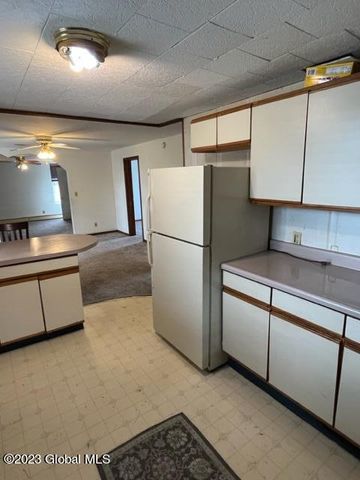 26 Lee Street, Mechanicville, NY 12118