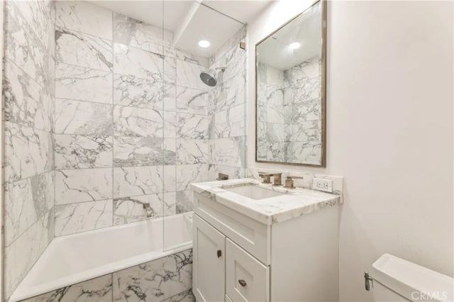 999 N Doheny 310, West Hollywood, CA 90069