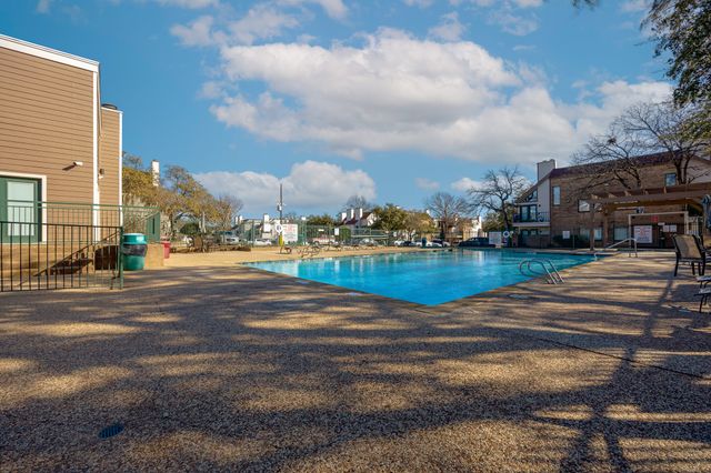 2310 Balsam Drive B106, Arlington, TX 76006