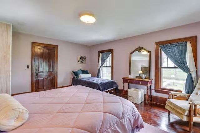 2749 Town Hall Rd, Mount Horeb, WI 53572