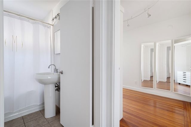 33 Evergreen Street, Providence, RI 02906