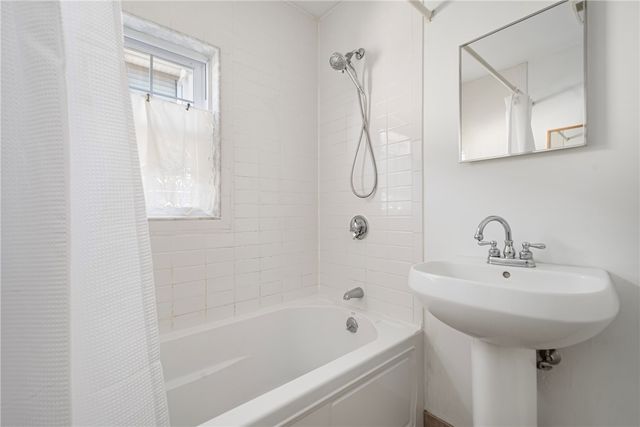 33 Evergreen Street, Providence, RI 02906