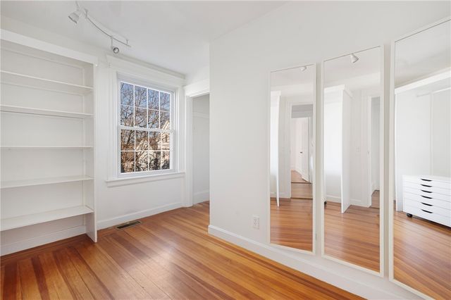 33 Evergreen Street, Providence, RI 02906