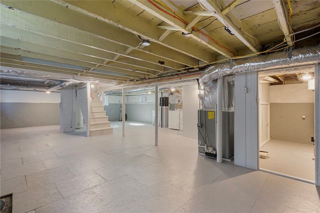 33 Evergreen Street, Providence, RI 02906