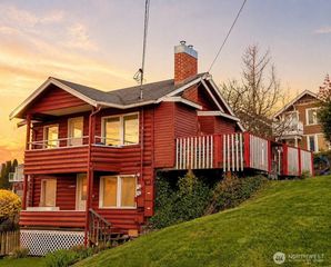 522 12th Street, Bellingham, WA 98225