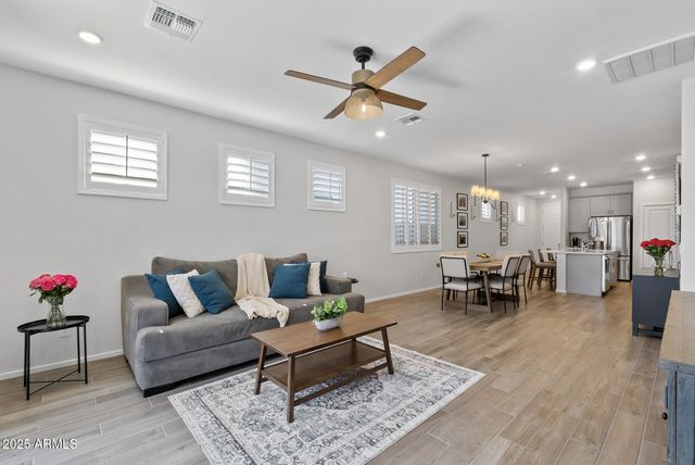 14601 W VALENTINE Street, Surprise, AZ 85379