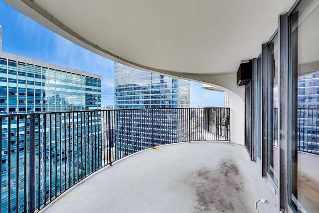 300 N State Street 4702, Chicago, IL 60654