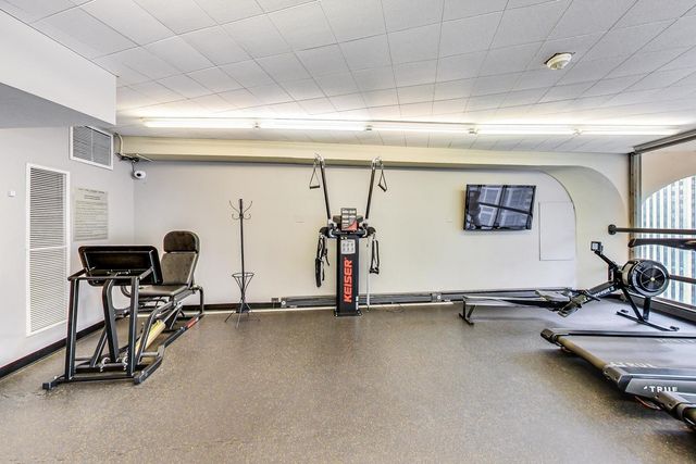 300 N State Street 4702, Chicago, IL 60654