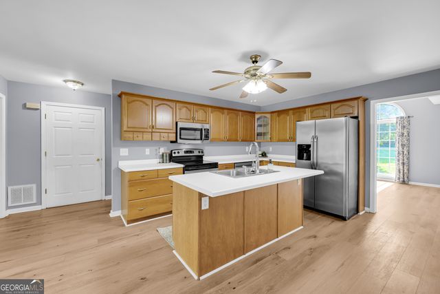 1078 Spratlin Mill Road, Hull, GA 30646