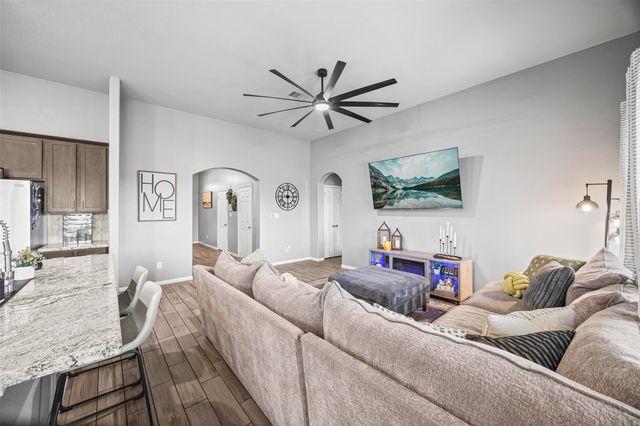 126 Polar Bear Trail, Crosby, TX 77532